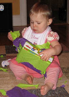 zoe-opening-presents-3727-crop.JPG