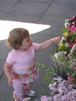 at-the-flower-mart2.JPG