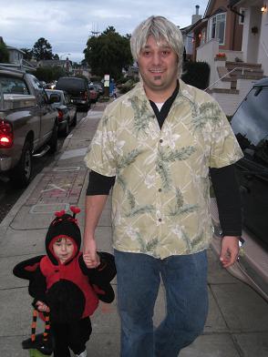 with-daddy-on-halloween.JPG