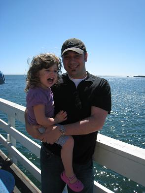 zoe-and-daddy-at-sc-wharf.JPG
