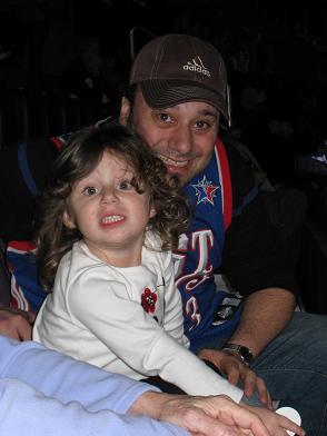 Zoe and Daddy at the game