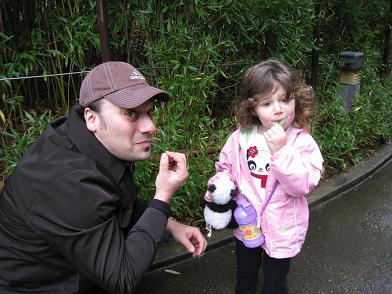 Zoe and Daddy at the zoo