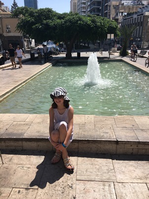 Zoe at fountain